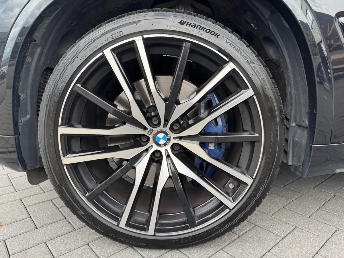 XDrive40i High Executive BOMVOL Black APK