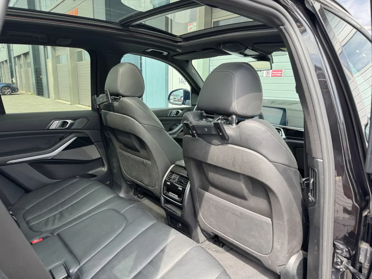 XDrive40i High Executive BOMVOL Black APK