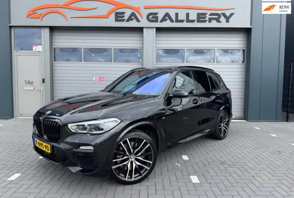 XDrive40i High Executive BOMVOL Black APK