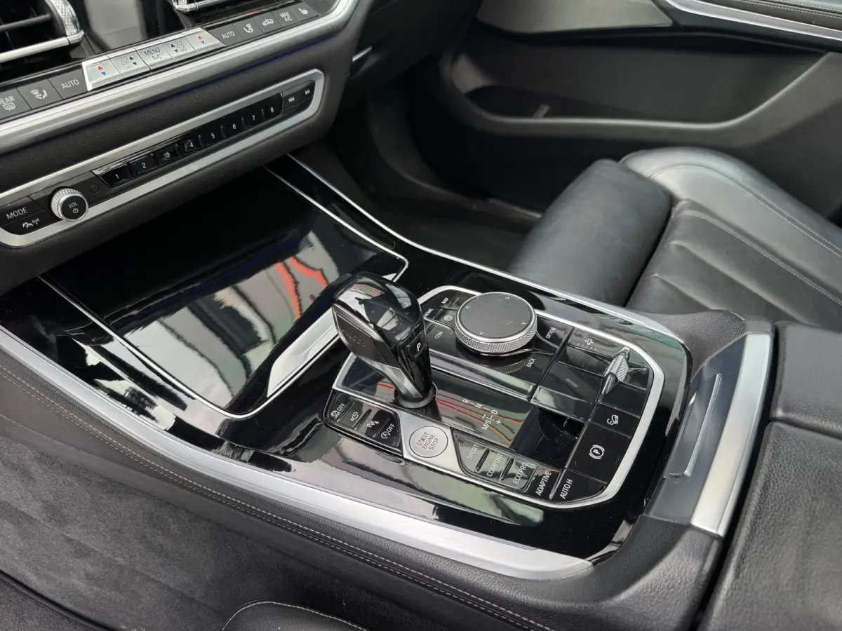 XDrive40i High Executive BOMVOL Black APK