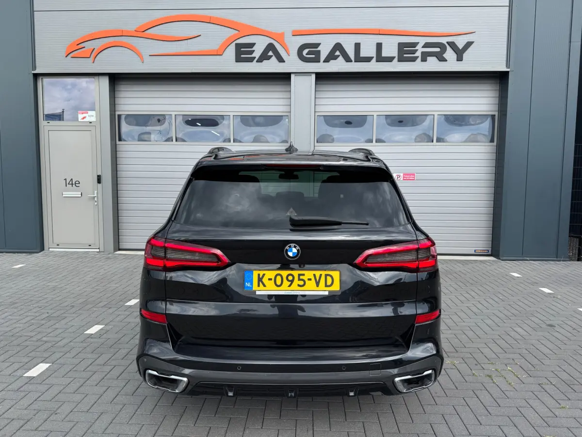 XDrive40i High Executive BOMVOL Black APK