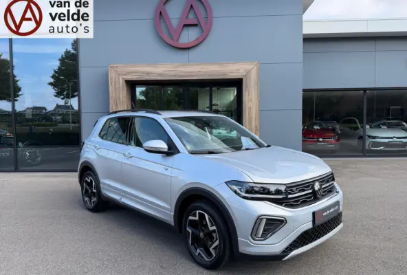 1.5 TSI 150pk DSG R-Line | Camera | Trekhaak | Dode hoek | Navi | IQ light | Rijklaar incl. garantie