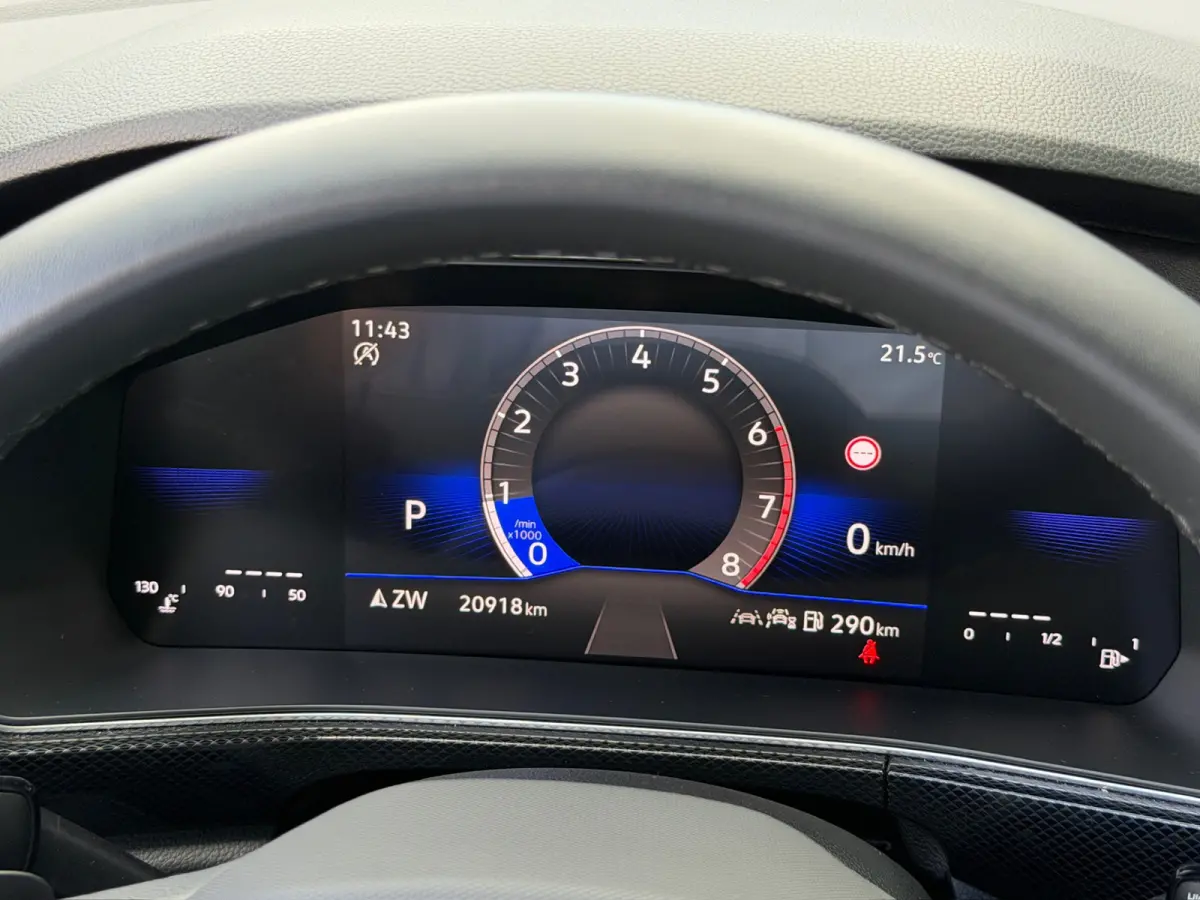 1.5 TSI 150pk DSG R-Line | Camera | Trekhaak | Dode hoek | Navi | IQ light | Rijklaar incl. garantie