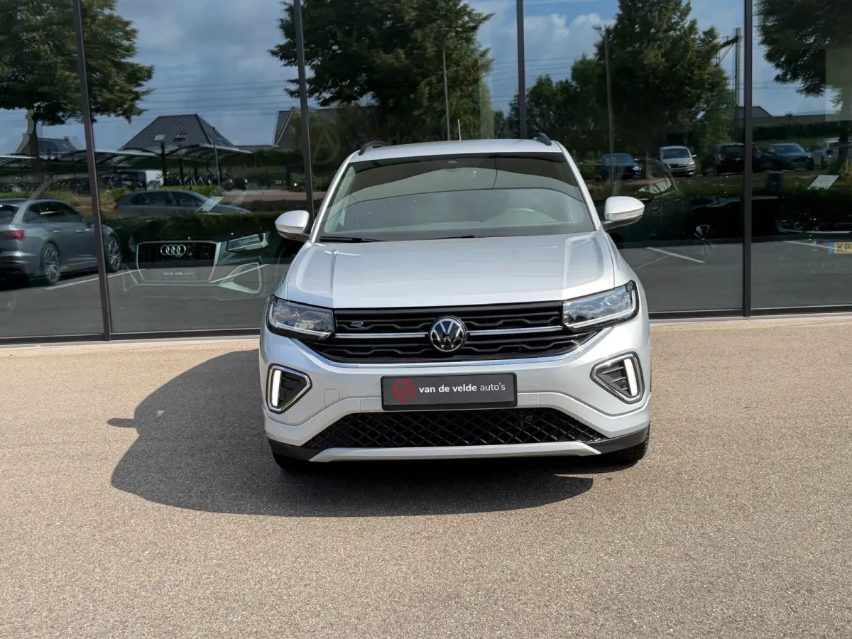 1.5 TSI 150pk DSG R-Line | Camera | Trekhaak | Dode hoek | Navi | IQ light | Rijklaar incl. garantie