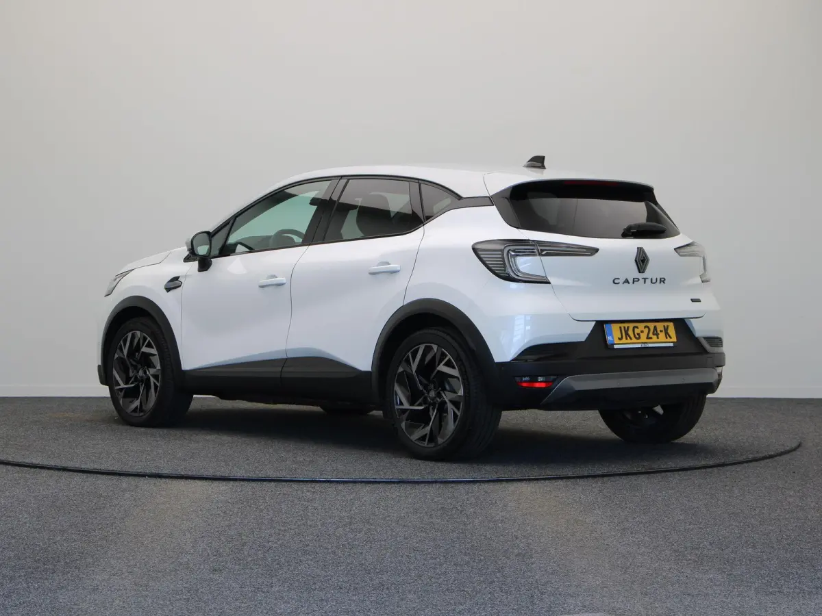 160pk E-Tech full hybrid esprit Alpine | Elektrisch verstelbare bestuurdersstoel | Stoel/Stuurverwarming | Voorruitverwarming | 360* Camera |