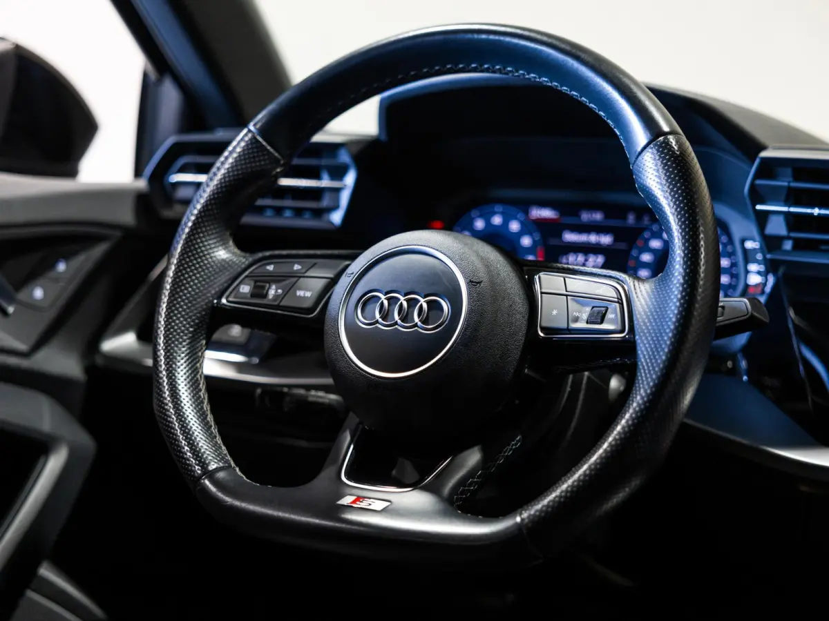 35 TFSI S-Line edition / 150pk / NAP / Matrix LED / Stoelverwarming / Adaptieve cruise control /
