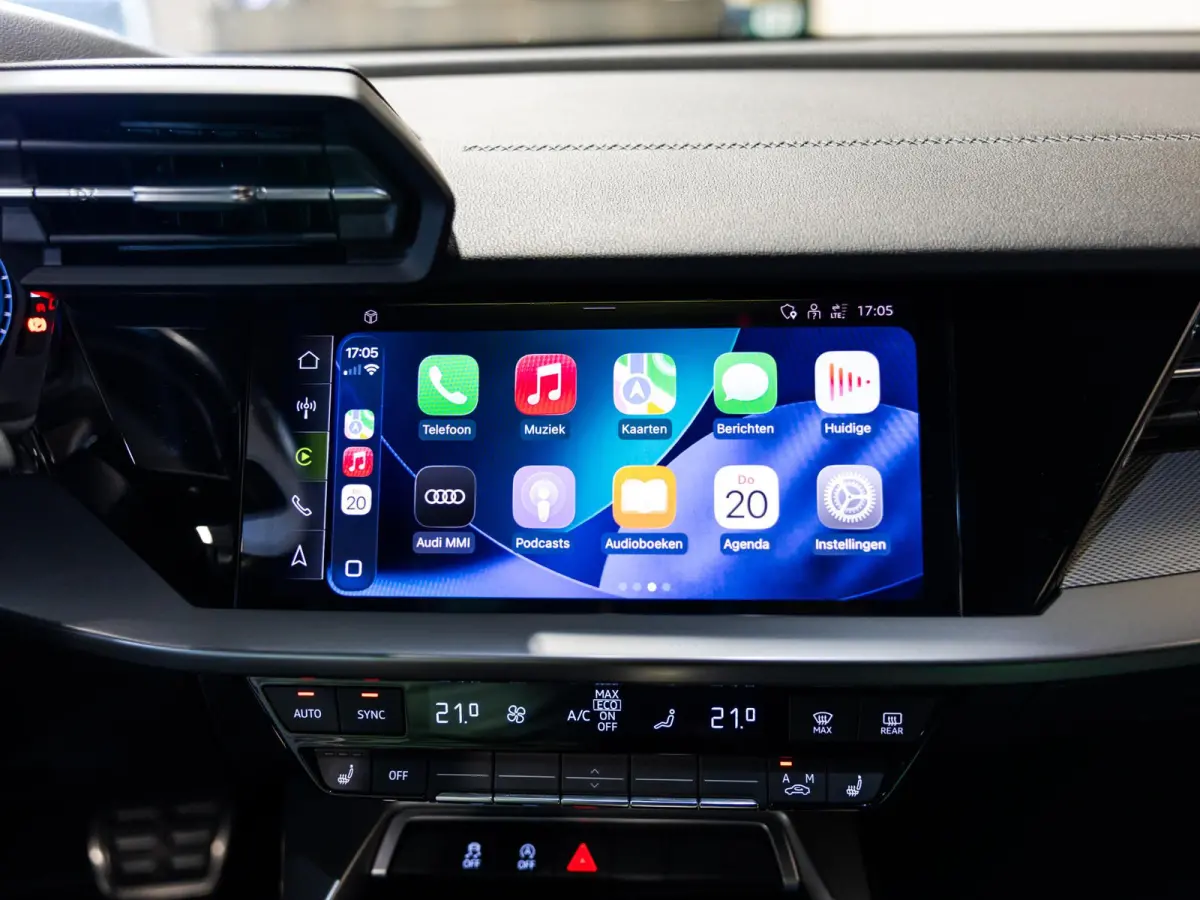35 TFSI S-Line edition / 150pk / NAP / Matrix LED / Stoelverwarming / Adaptieve cruise control /