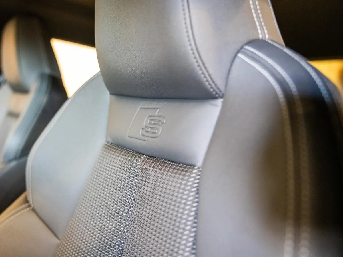 35 TFSI S-Line edition / 150pk / NAP / Matrix LED / Stoelverwarming / Adaptieve cruise control /