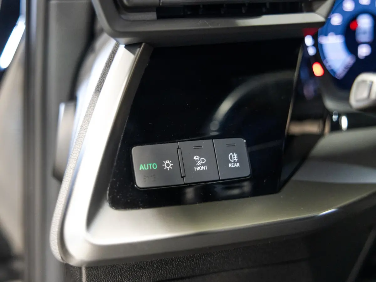 35 TFSI S-Line edition / 150pk / NAP / Matrix LED / Stoelverwarming / Adaptieve cruise control /