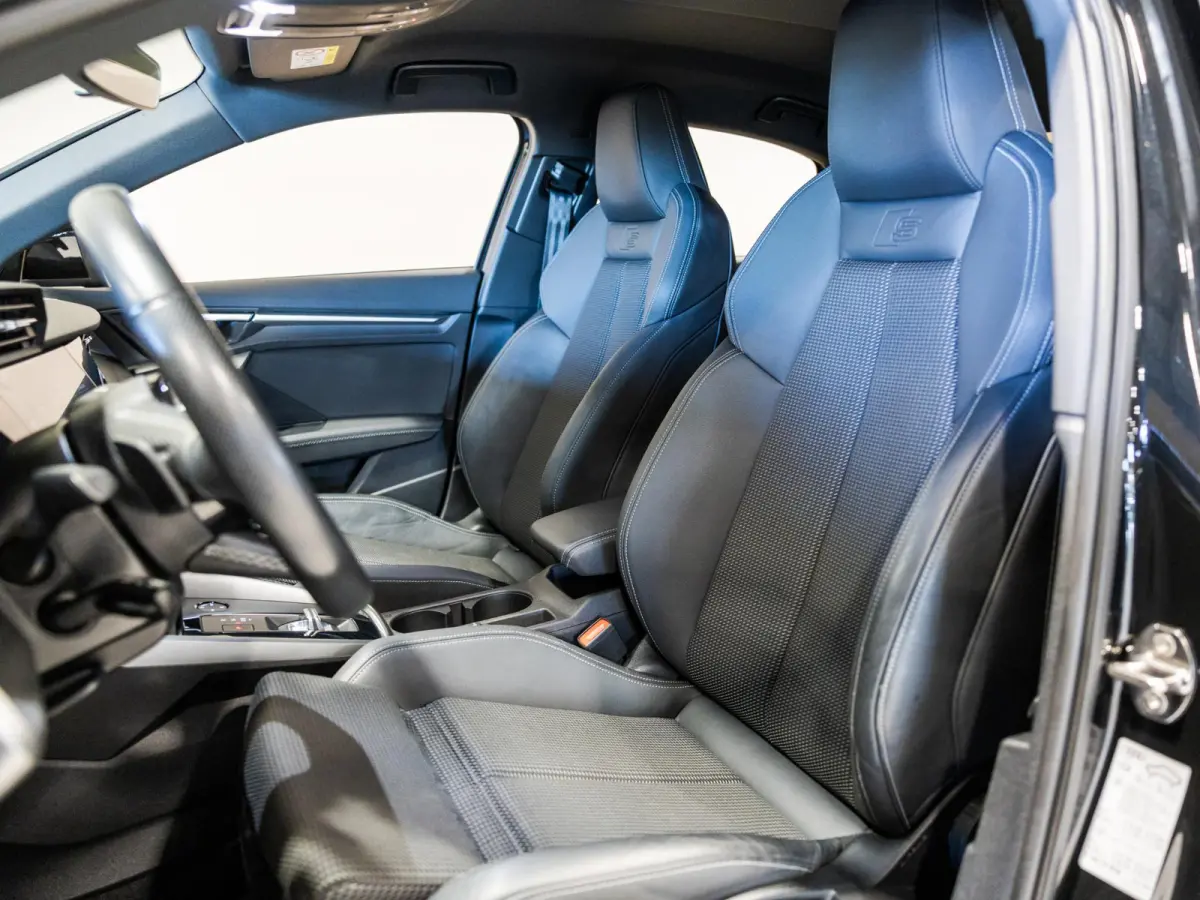 35 TFSI S-Line edition / 150pk / NAP / Matrix LED / Stoelverwarming / Adaptieve cruise control /