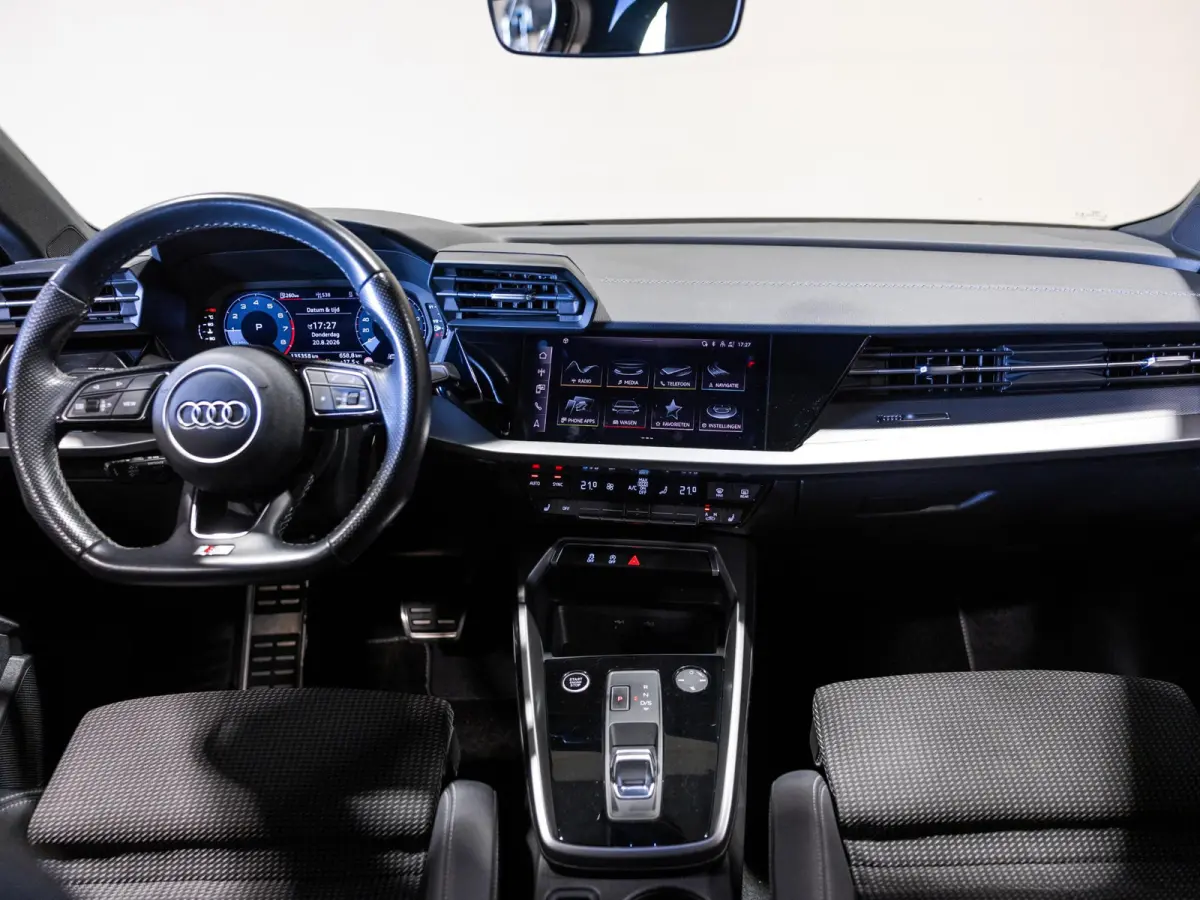 35 TFSI S-Line edition / 150pk / NAP / Matrix LED / Stoelverwarming / Adaptieve cruise control /