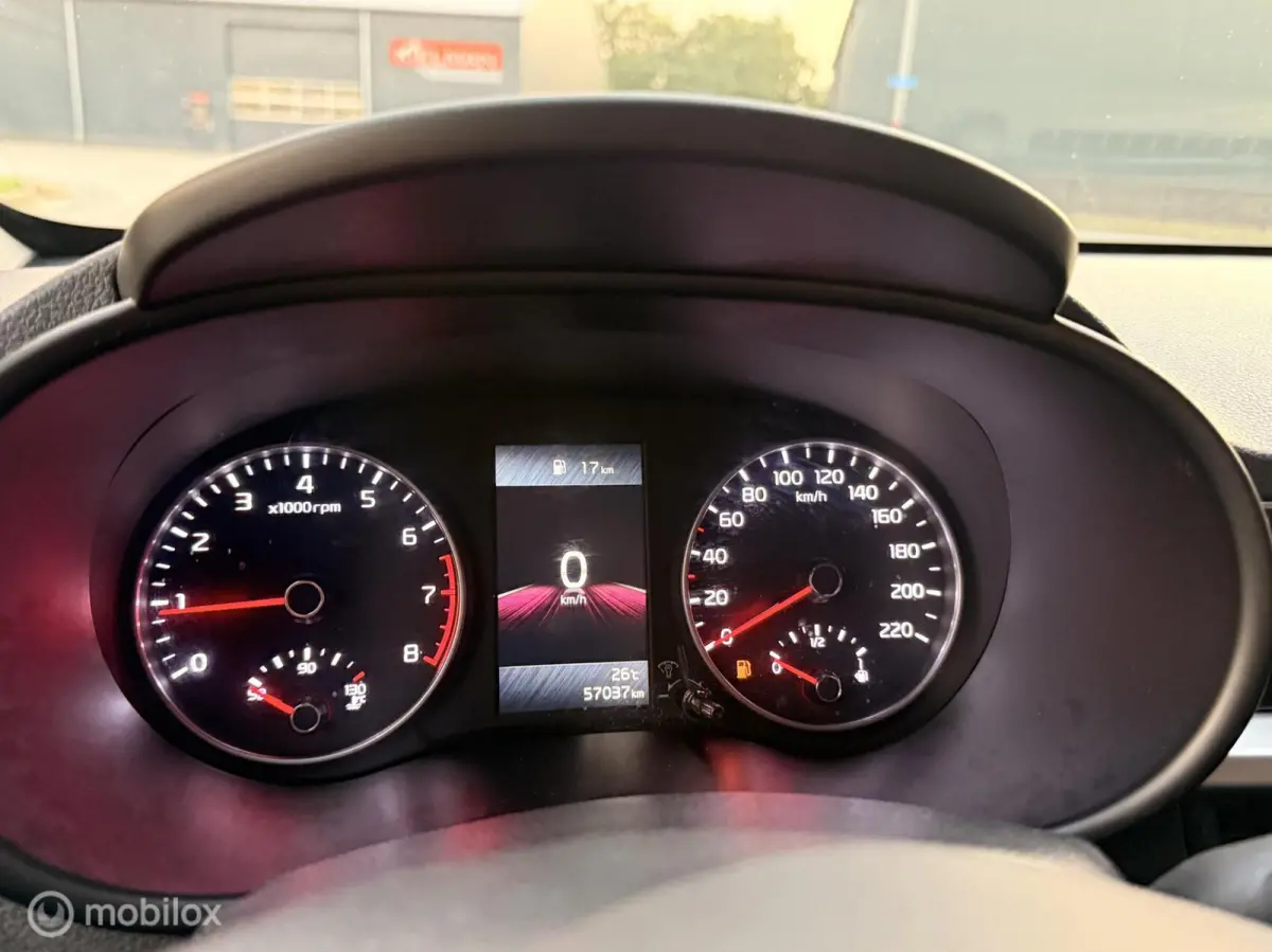 1.0 DPi DynamicPlusLine | 57.034 km | Keyless | Camera | CarPlay | LED