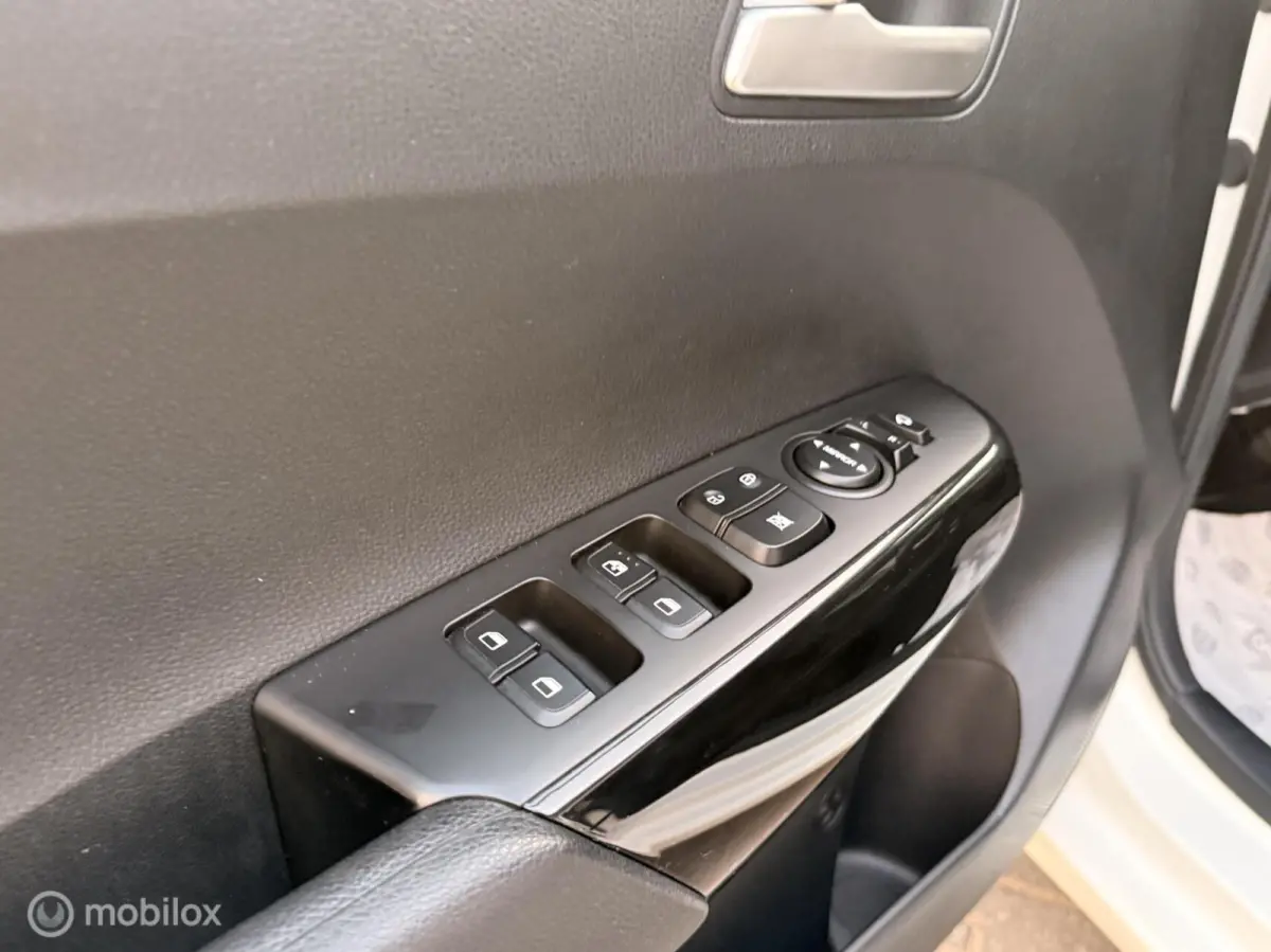 1.0 DPi DynamicPlusLine | 57.034 km | Keyless | Camera | CarPlay | LED