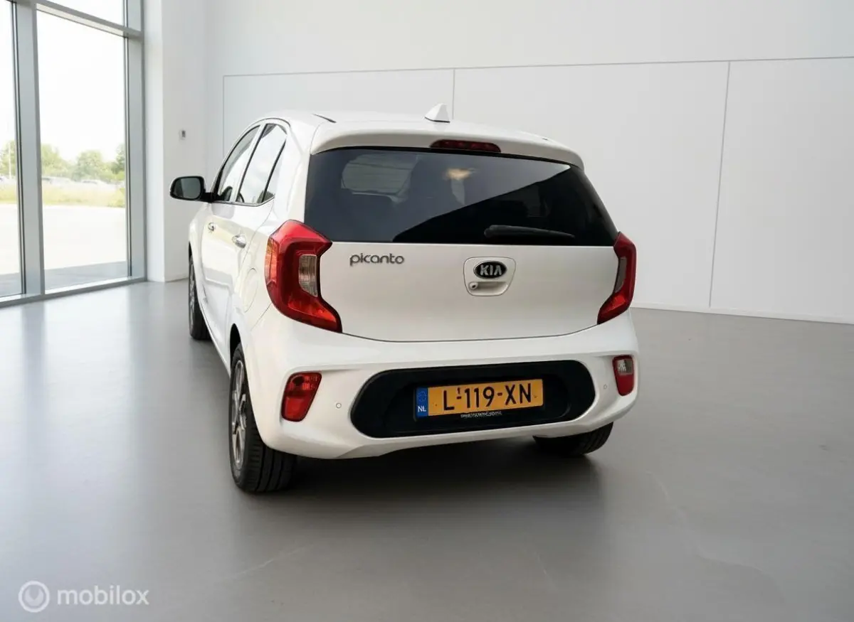 1.0 DPi DynamicPlusLine | 57.034 km | Keyless | Camera | CarPlay | LED