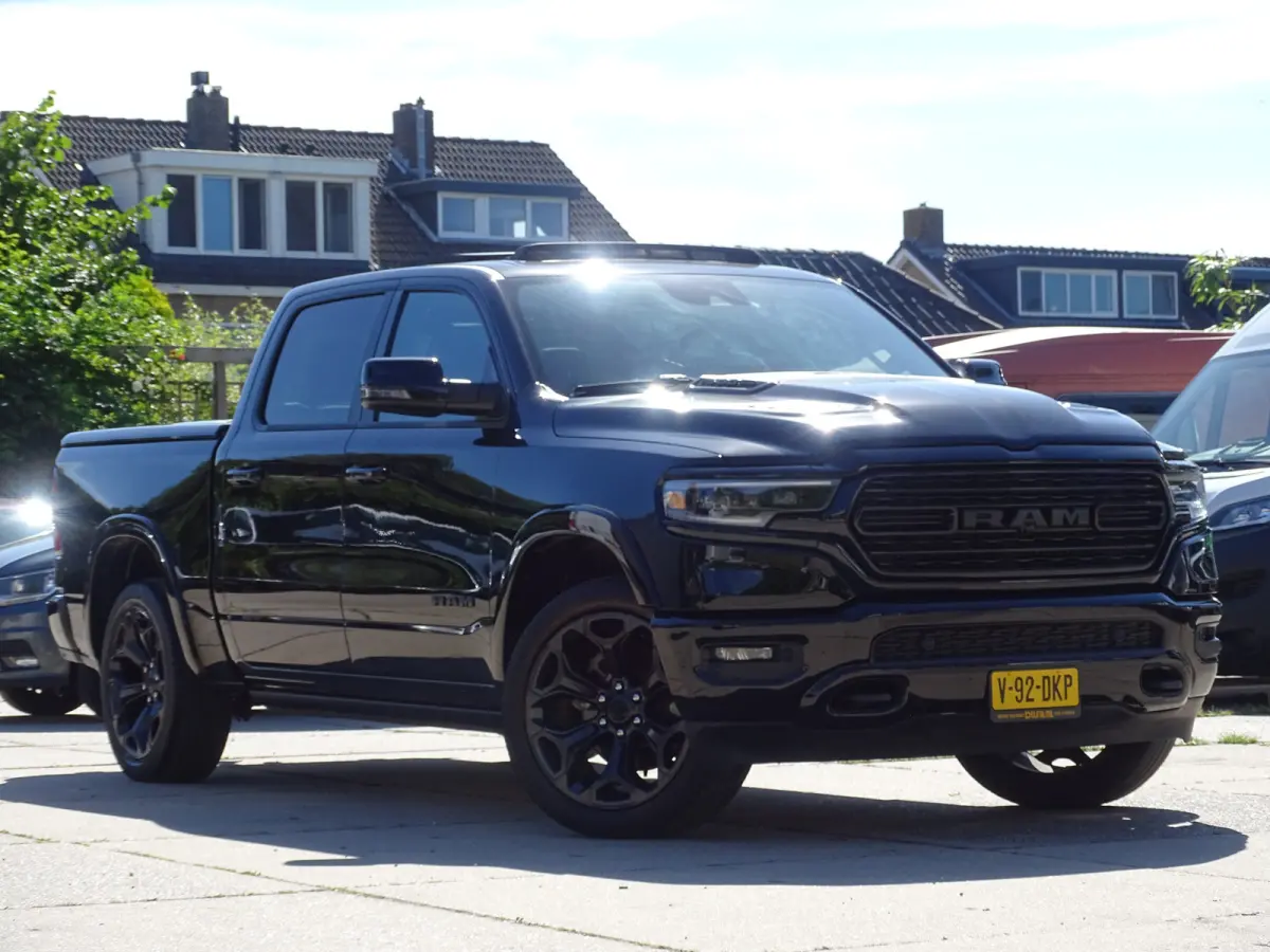 1500 5.7 V8 4x4 Crew Cab Limited