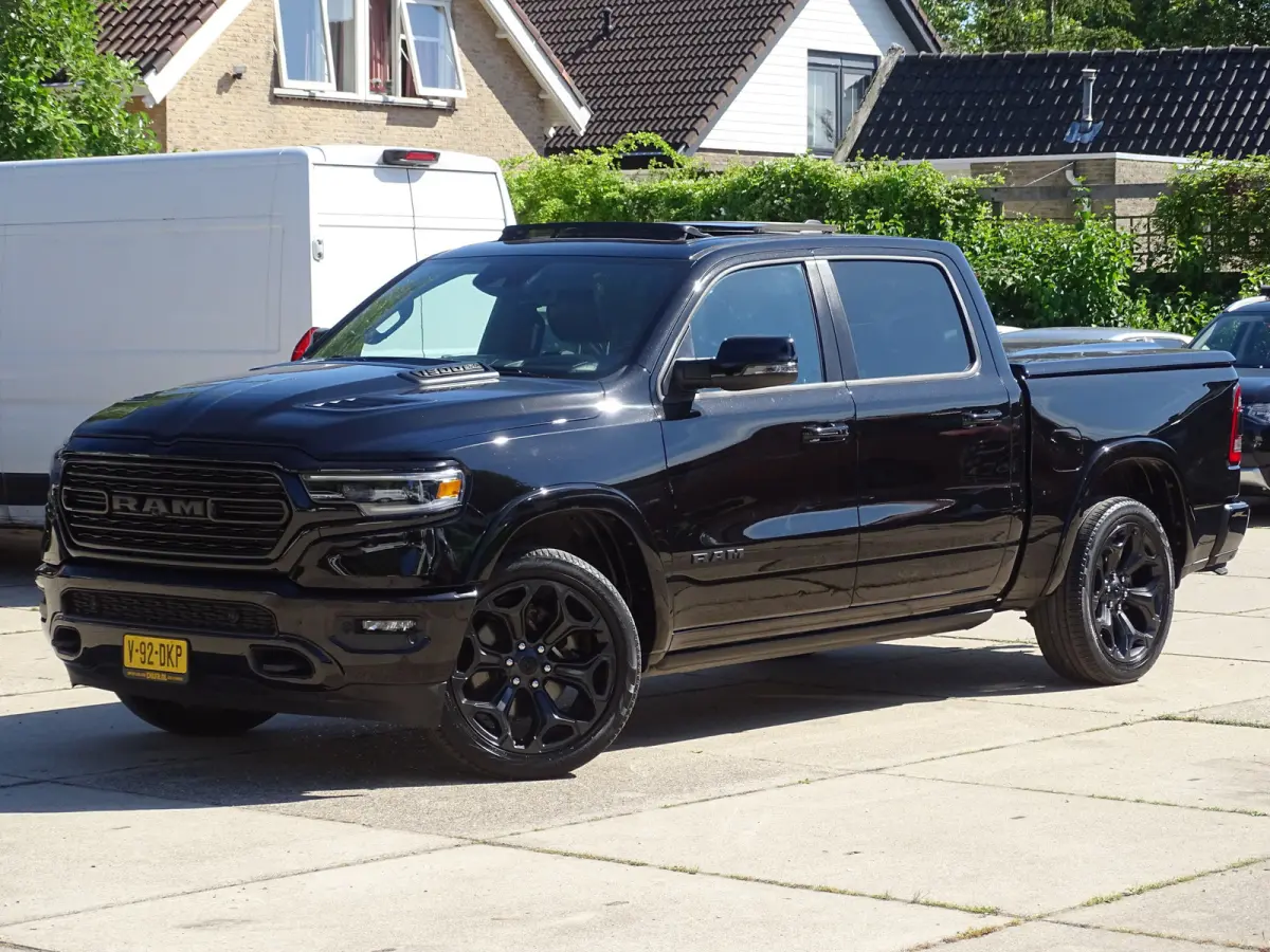 1500 5.7 V8 4x4 Crew Cab Limited