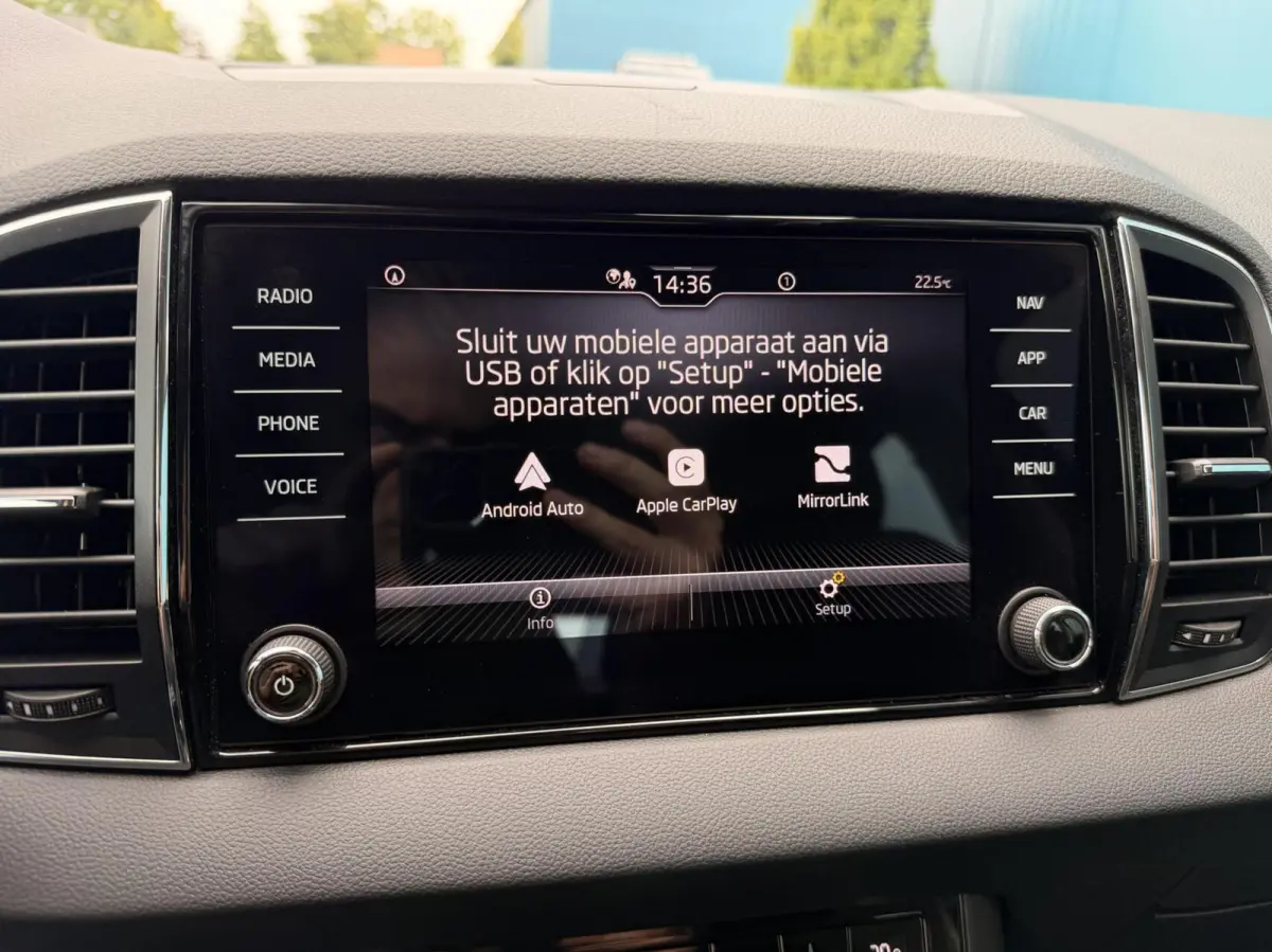 1.0 TSI Business Edition Plus TREKH. | ADAPT.CRUISE | CAM | CARPLAY | NAV | LED | KEYLESS | PDC