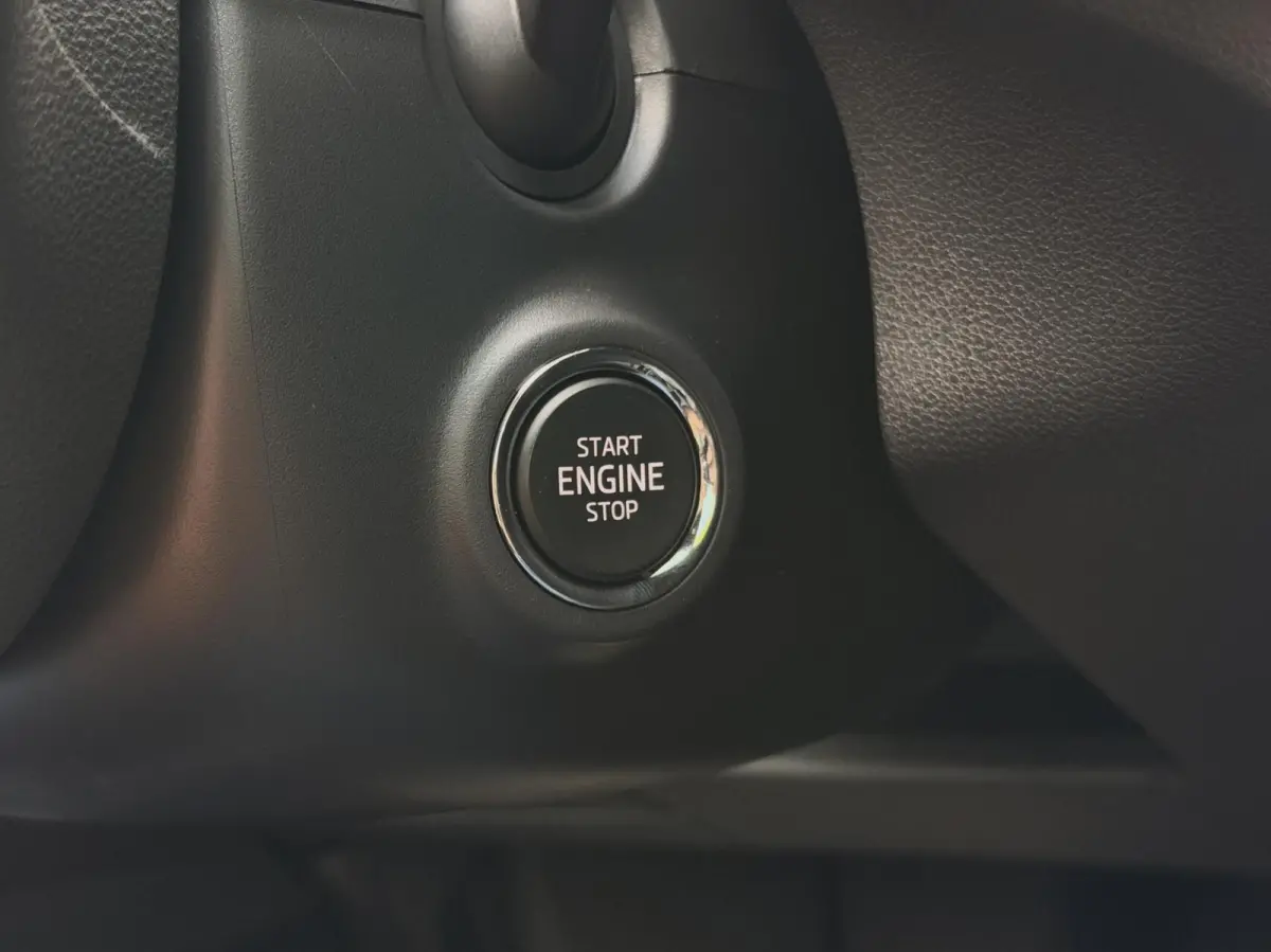 1.0 TSI Business Edition Plus TREKH. | ADAPT.CRUISE | CAM | CARPLAY | NAV | LED | KEYLESS | PDC