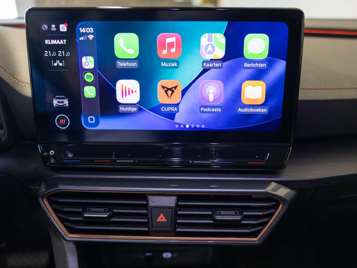 1.5 TSI Business Edition Plus / 150pk / Achteruitrij camera / Sfeerverlichting / Adaptieve cruise control /