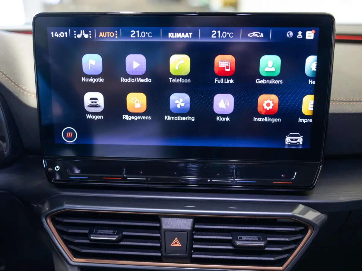 1.5 TSI Business Edition Plus / 150pk / Achteruitrij camera / Sfeerverlichting / Adaptieve cruise control /