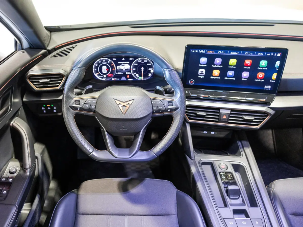 1.5 TSI Business Edition Plus / 150pk / Achteruitrij camera / Sfeerverlichting / Adaptieve cruise control /