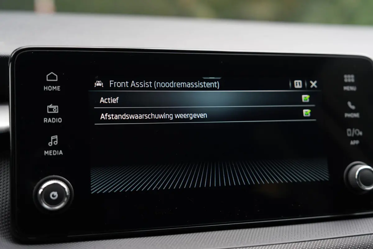 1.0 TSI Business Edition | Automaat | Carplay | Camera