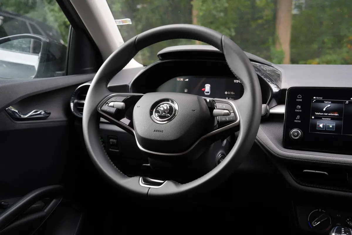 1.0 TSI Business Edition | Automaat | Carplay | Camera