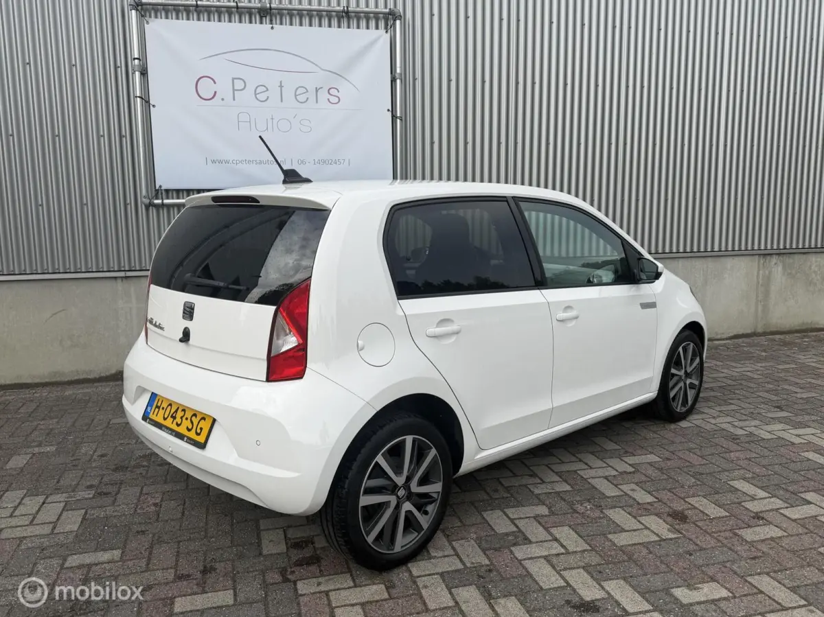Plus 2020 83PK 37kWh EV | Climatronic | Stoelverwarming | Zwarte hemel | Cruisecontrol | NAP
