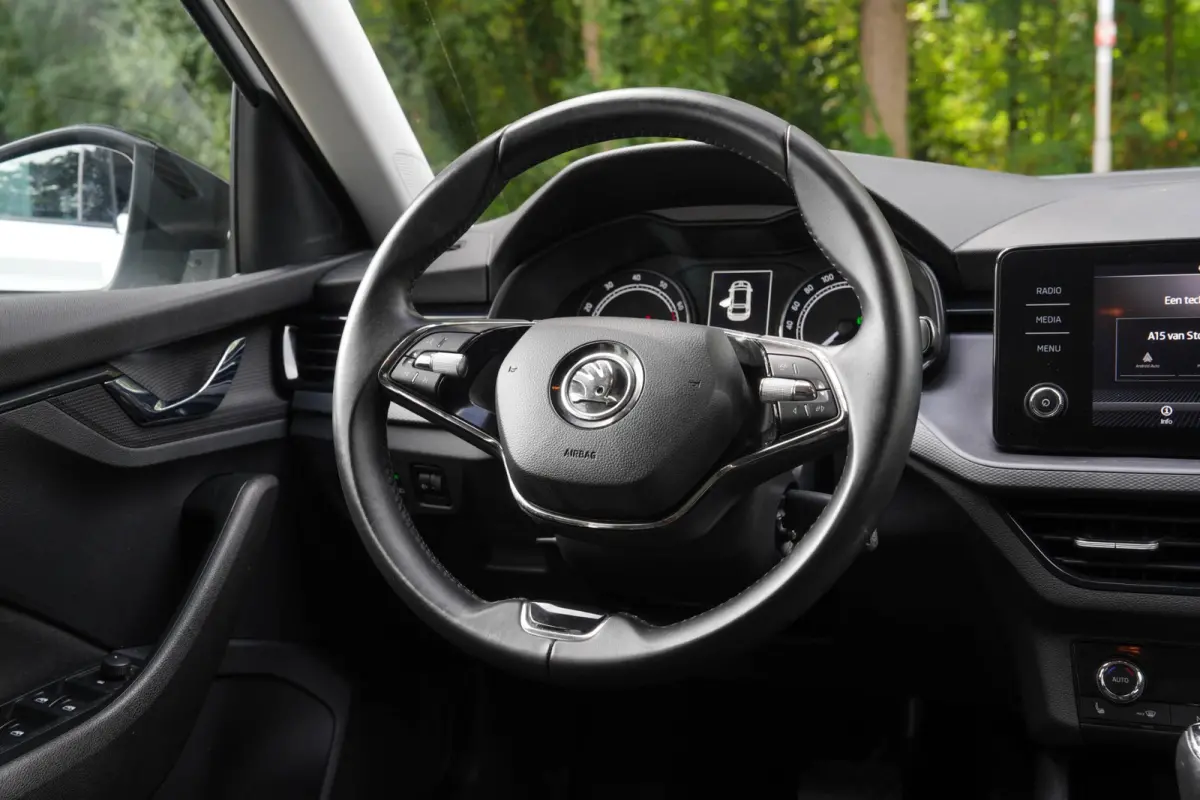 1.0 TSI Business Edition | Automaat | Carplay | Camera | Stoelverwarming