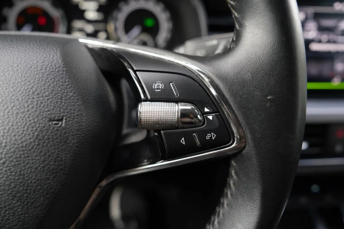 1.0 TSI Business Edition | Automaat | Carplay | Camera | Stoelverwarming