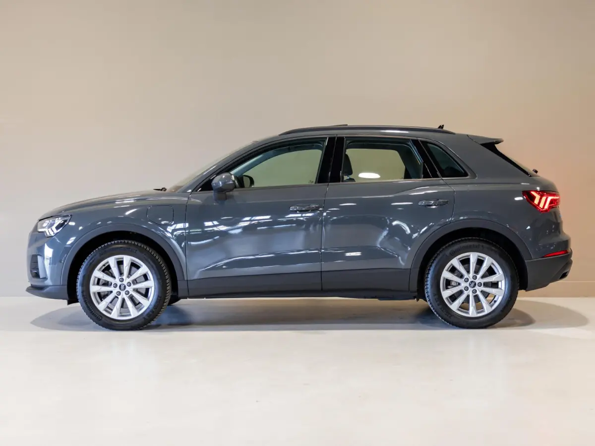 45 TFSI e Business Edition / 245pk / Keyless / Dodehoek herkenning / Adaptieve cruise control /