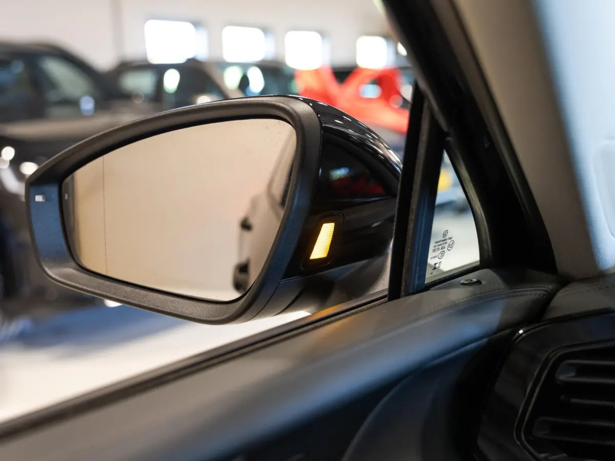 1.5 eHybrid Life Edition / 204pk / SoH 100% / Achteruitrij camera / Dodehoek herkenning / CarPlay /