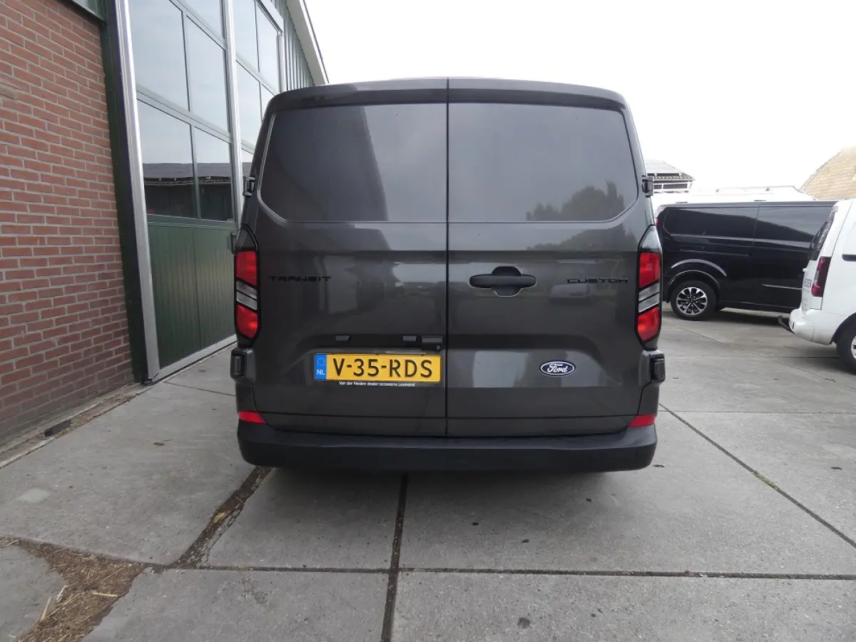280 2.0 TDCI L1H1 Limited*autom*navi/cam