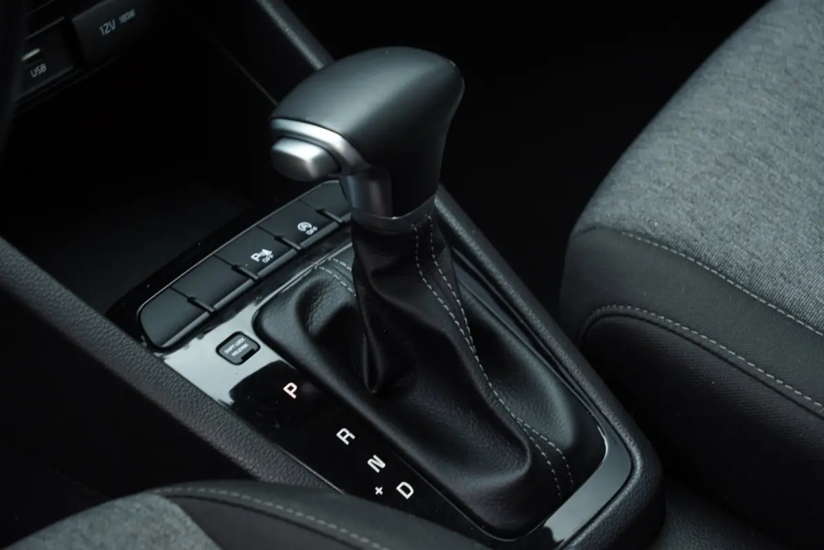2020|1.0 T-GDi|DynamicLine|Automaat|CarPlay|Android Auto|Navi|Camera|Parkeersensoren|Airco