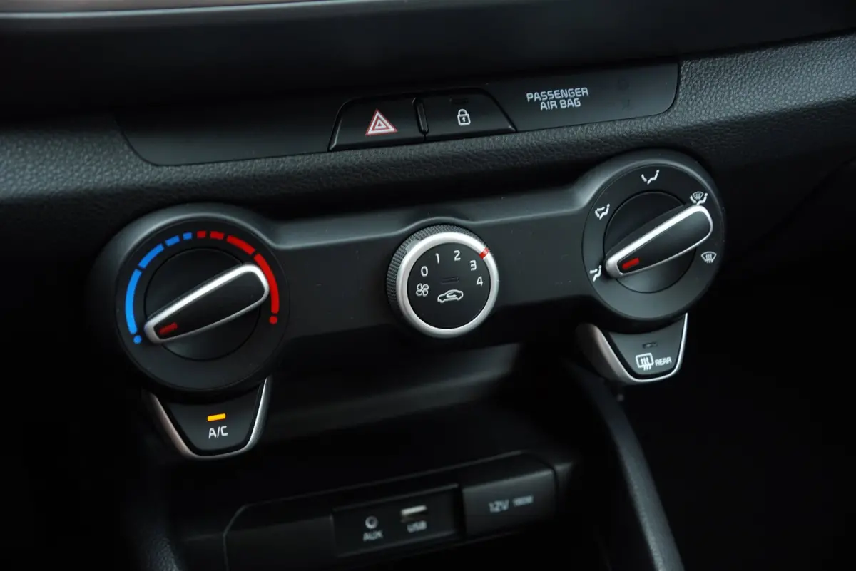 2020|1.0 T-GDi|DynamicLine|Automaat|CarPlay|Android Auto|Navi|Camera|Parkeersensoren|Airco