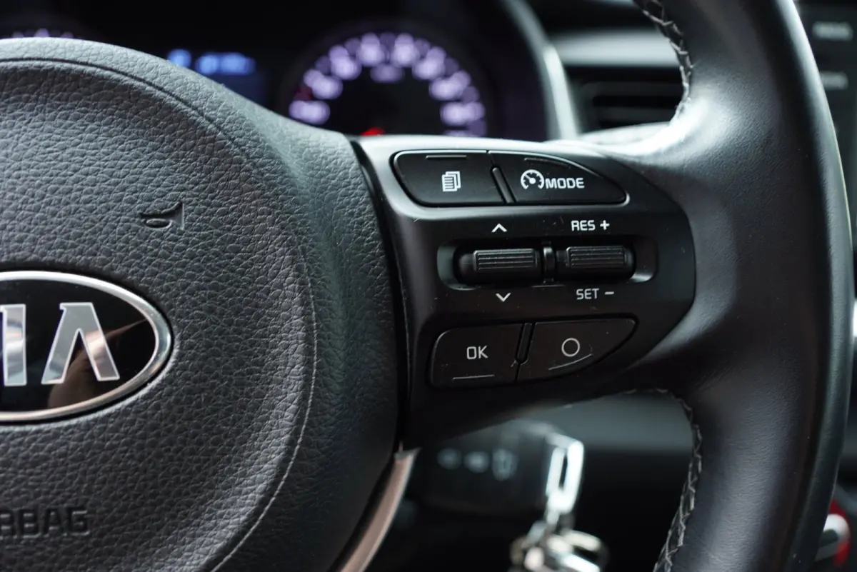 2020|1.0 T-GDi|DynamicLine|Automaat|CarPlay|Android Auto|Navi|Camera|Parkeersensoren|Airco