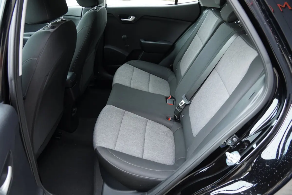 2020|1.0 T-GDi|DynamicLine|Automaat|CarPlay|Android Auto|Navi|Camera|Parkeersensoren|Airco