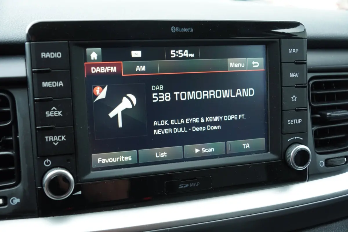 2020|1.0 T-GDi|DynamicLine|Automaat|CarPlay|Android Auto|Navi|Camera|Parkeersensoren|Airco