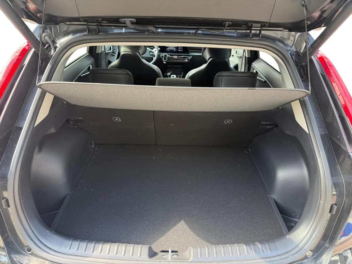 1.6 GDi Hybrid DynamicPlusLine BlackPack | Dodenhoek detectie | Schuif Kanteldak| Leer | Stoel/Stuur verwarming | Elektrische Kofferbak |