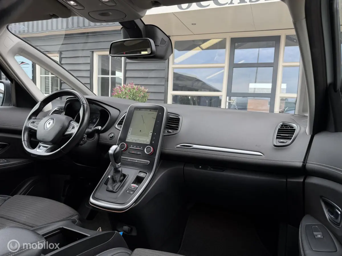 1.3 TCe / Parelmoer wit / Trekhaak