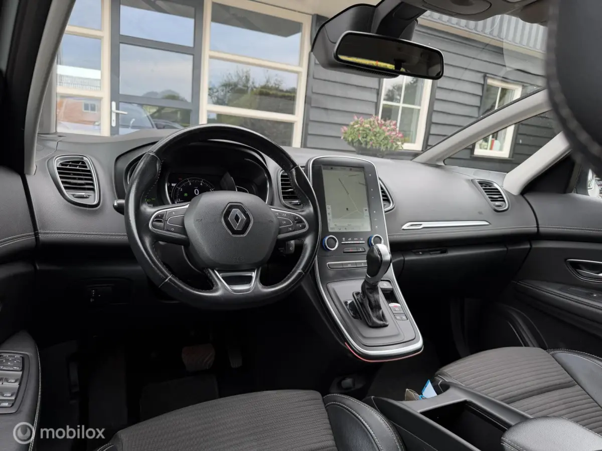 1.3 TCe / Parelmoer wit / Trekhaak