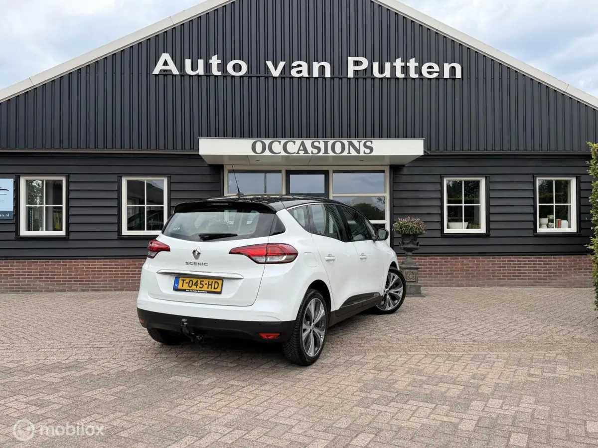 1.3 TCe Initiale Paris / Parelmoer wit / Trekhaak