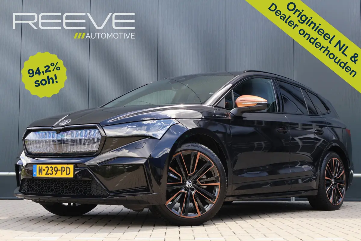 60 Founders Edition Black 94,2% soh! | Sportline | Crystal Face | Camera | Leer | Stuurverwarming | Elektr. Achterklep | 21 Inch lichtmetaal