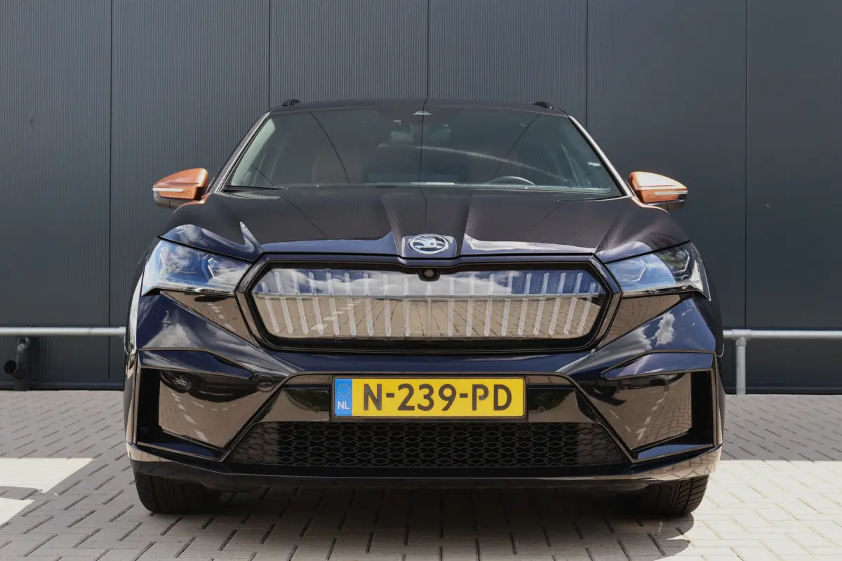 60 Founders Edition Black 94,2% soh! | Sportline | Crystal Face | Camera | Leer | Stuurverwarming | Elektr. Achterklep | 21 Inch lichtmetaal