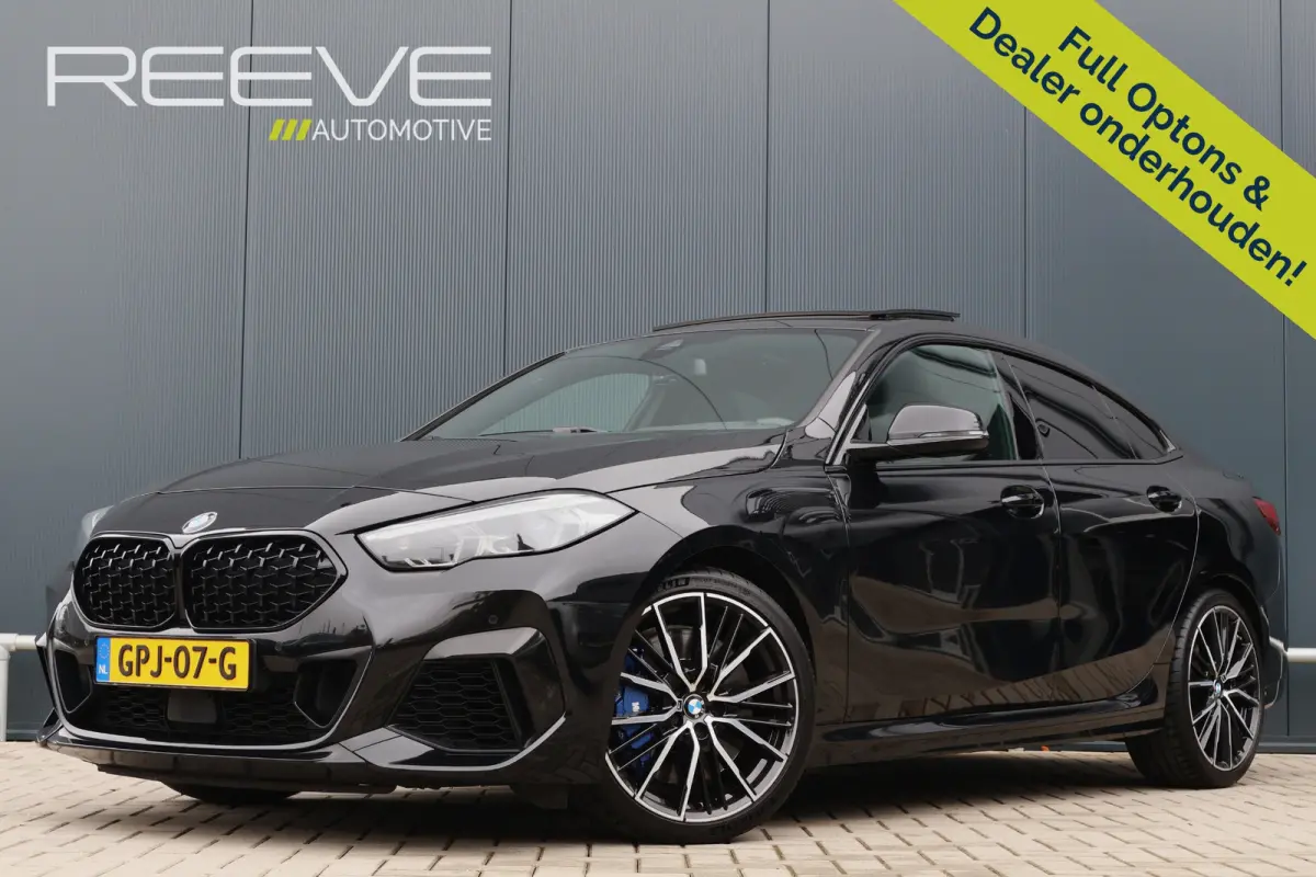 M235i xDrive High Executive 306pk | Pano | ACC | Harman Kardon | Head-up Display | Keyless | 19 Inch | Stoelverwarming | Elektr. verst. stoelen | M-Sport Plus