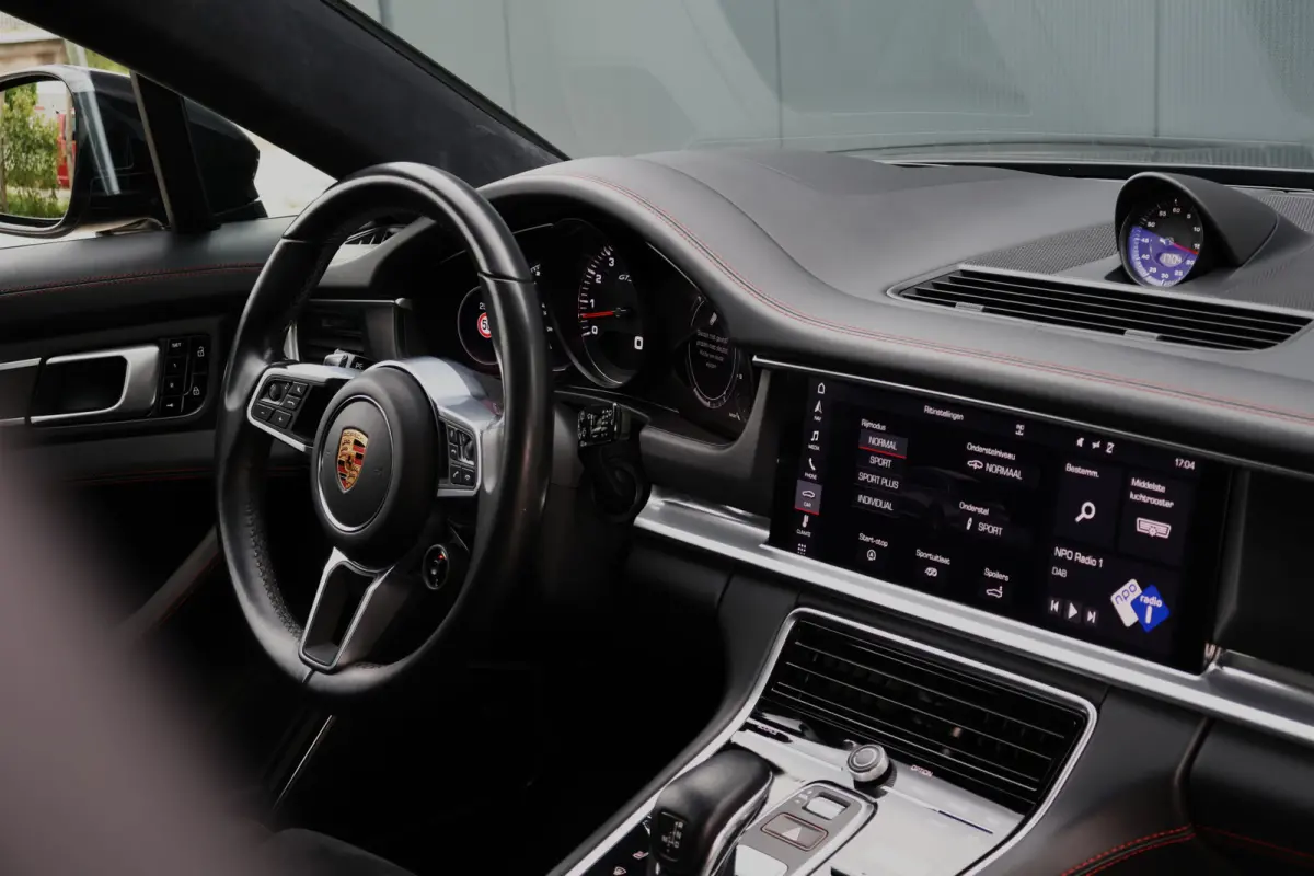 4.0 GTS Sport Chrono | Matrix PDLS | PASM | PDCC |  Pano | Bose | Head-up | keyless | Adaptive Cruise | Surround view