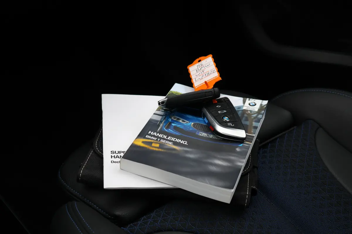 118i M-Sport Business Edition | Automaat | Live Cockpit | Sfeerverlichting
