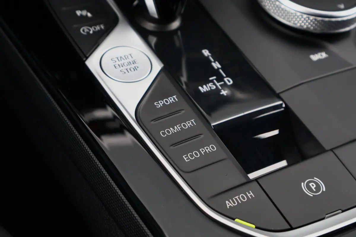 118i M-Sport Business Edition | Automaat | Live Cockpit | Sfeerverlichting