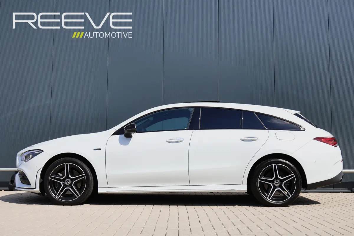 250 e Business Solution AMG Limited 218pk | Pano | Sfeer | Wide Screen | Stoelverwarming | Camera | LED | Elektr. verst. stoelen