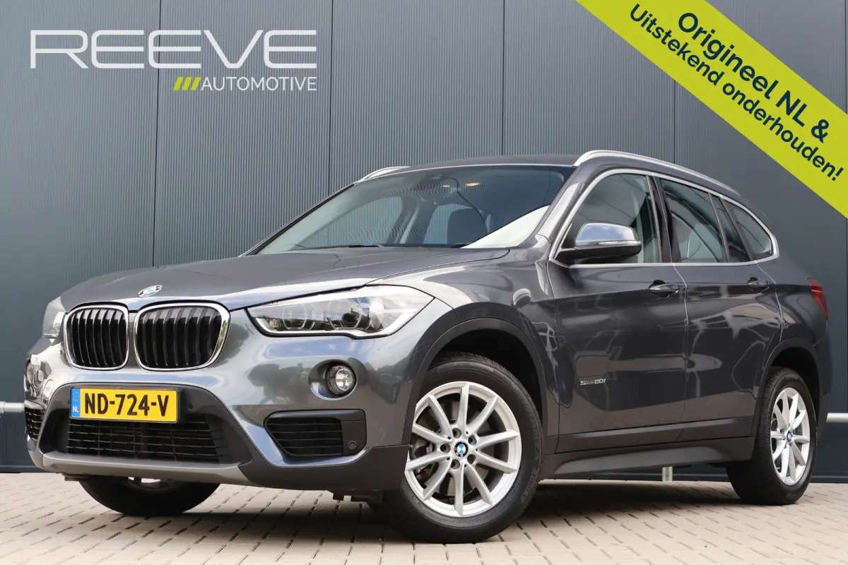 sDrive20i Centennial Executive 192pk Automaat | NL auto! | Trekhaak | Camera | Sportstoelen | Elektr. Achterklep